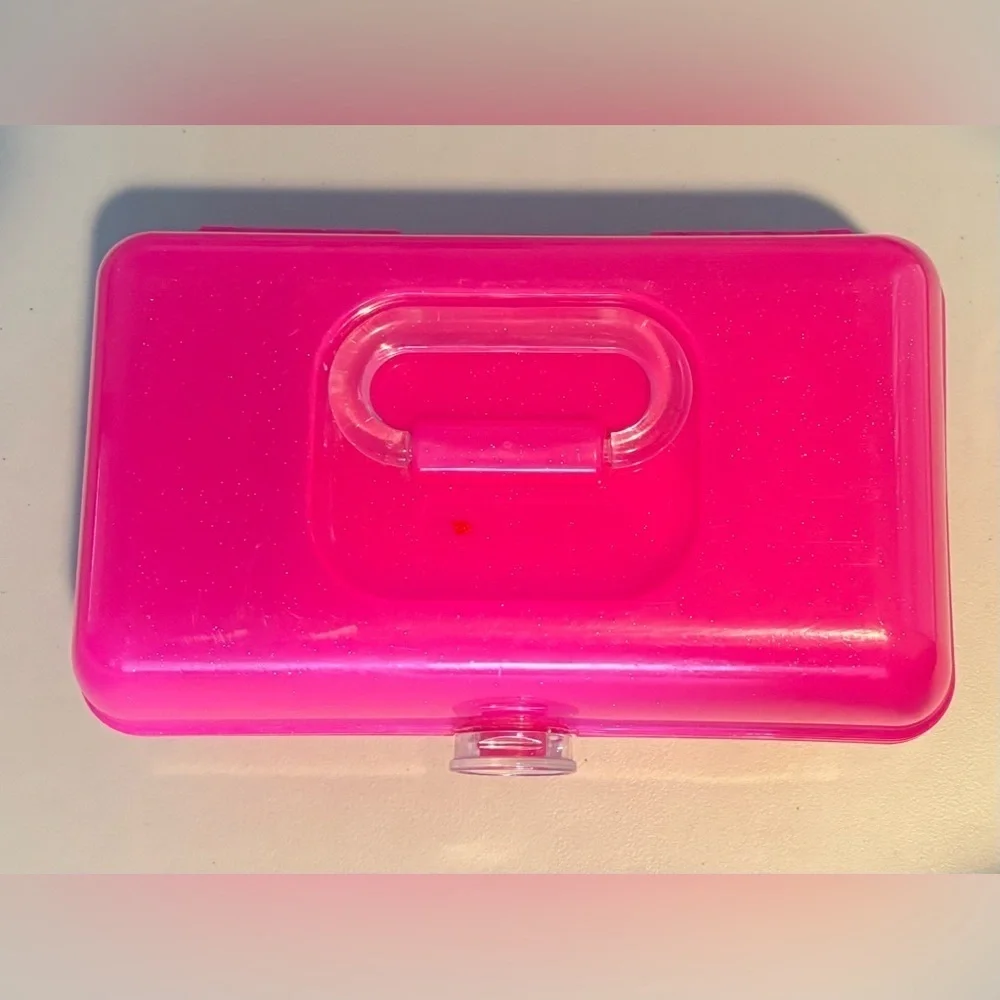 Caboodles go girl
